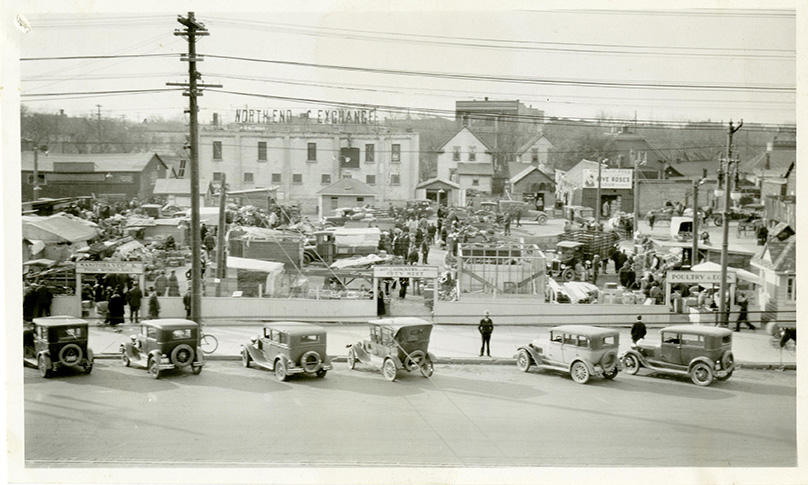 North End Farmers’ Market (west side Main Street, north of Stella Avenue), 1931. (City of Winnipeg Archives, City of Winnipeg Committee on Health series, Box A618 File 855 Vol. 2 Item 2).