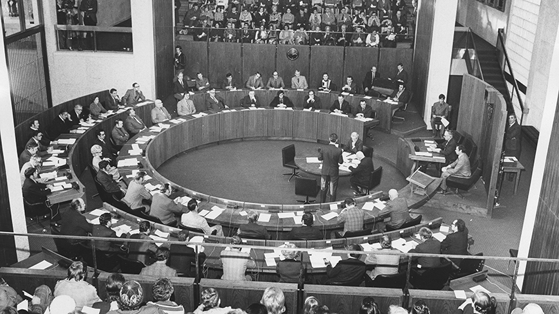 First Council Meeting of Unicity with 51 Council Members, including Mayor. Photo taken on January 4, 1972. Credit: Hugh Allan COWA, Photograph Collection, Box P7, File 48, Item 1