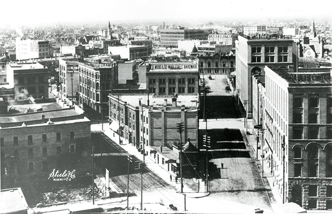 Arthur and Albert streets, ca.1905. Archives of Manitoba, “Winnipeg- Views- c1905- 1