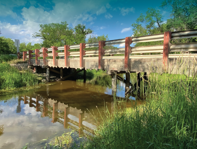 Remplacement du pont du chemin Creek Bend