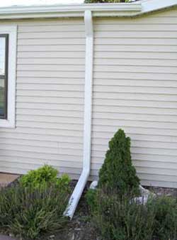 Properly placed downspout photo 3