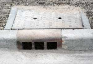 Standard curb grate and inlet top photo